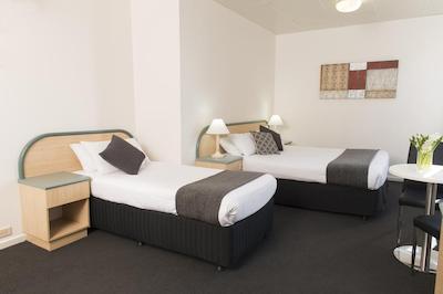 ادلید ریویرا هتل