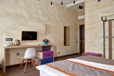 بوتیک هتل چمودانو