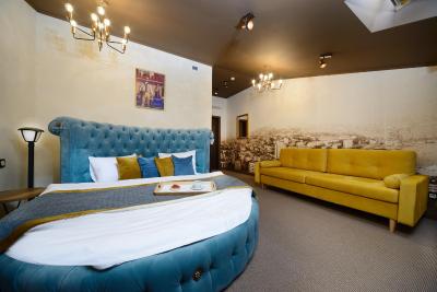 بوتیک هتل چمودانو