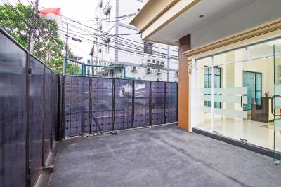 فلامنکو هتل بای ردورز