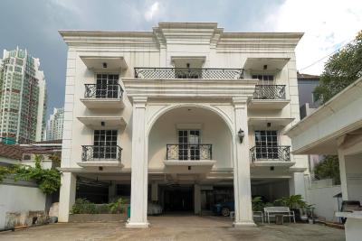 ردورز پلاس @ ستیابودی بارات