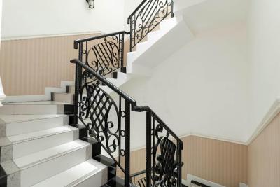 ردورز پلاس @ ستیابودی بارات