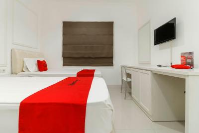 ردورز پلاس @ ستیابودی بارات