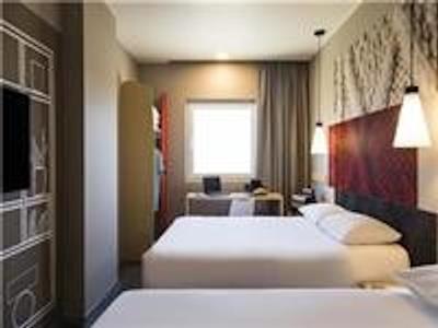 ایبیز ترئون