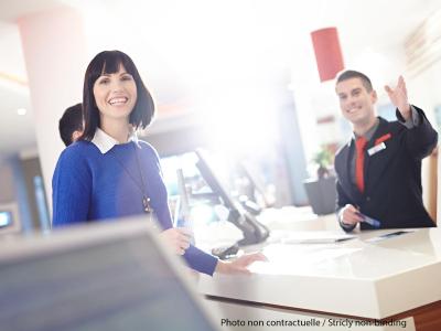 نوتل شارجاه اکسپو سنتر