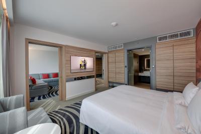 نوتل شارجاه اکسپو سنتر