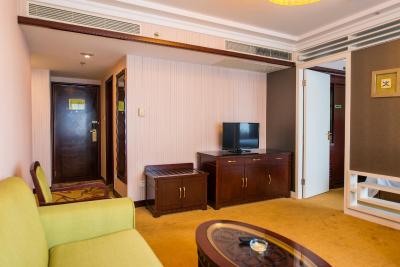 وینا اینترنشنال هتل شانگهای ترین استیشن