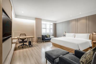 اتور هتل چنگدو تونگزیلین