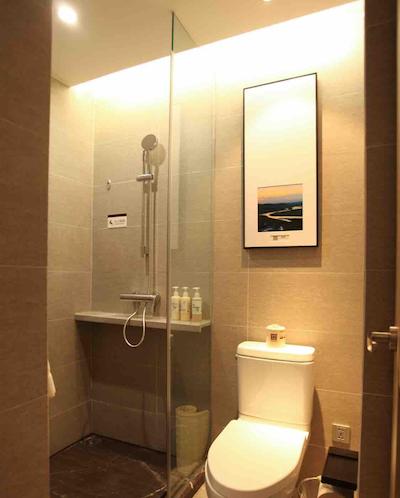 اتور هتل چنگدو تونگزیلین