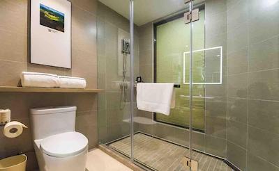 اتور هتل چنگدو تونگزیلین