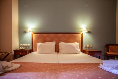 هتل پرتو پلاکیاز