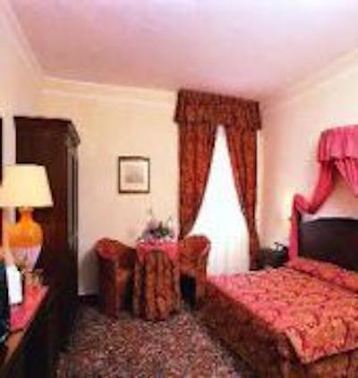 کلنا پالاس هتل مدیترانئو