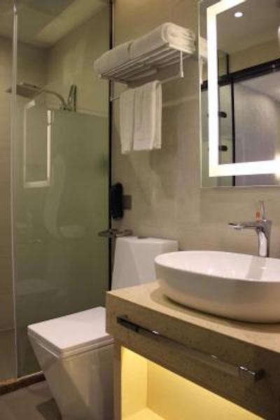 لاوند هتل شانگهای هوامو