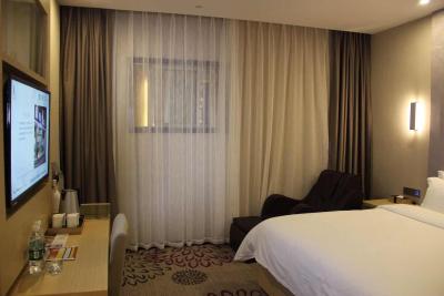 لاوند هتل شانگهای هوامو