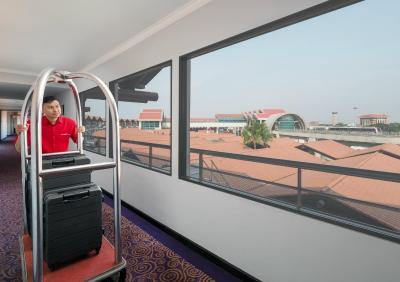 جاکارتا آیرپرت هتل