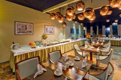 مامیسون آل-سوئیتس اسپا هتل پوکروکا