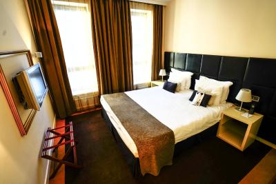 مامیسون آل-سوئیتس اسپا هتل پوکروکا