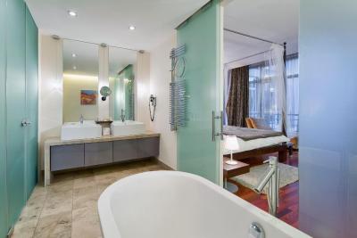 مامیسون آل-سوئیتس اسپا هتل پوکروکا