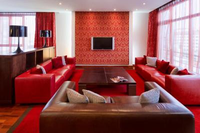 مامیسون آل-سوئیتس اسپا هتل پوکروکا