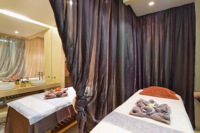 مامیسون آل-سوئیتس اسپا هتل پوکروکا