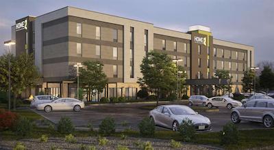 هم2 سویتز بای هیلتون رنو