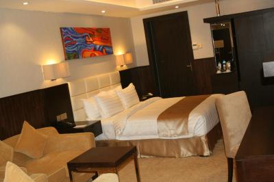 د سکیور این هتل