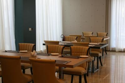 د سکیور این هتل