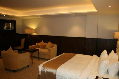 د سکیور این هتل