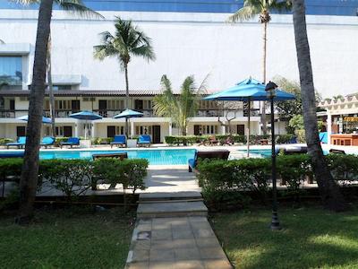 نوتیکال این