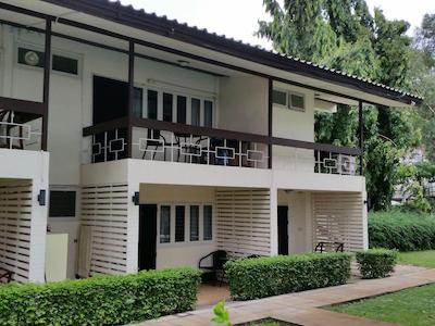 نوتیکال این