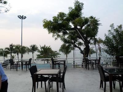 نوتیکال این