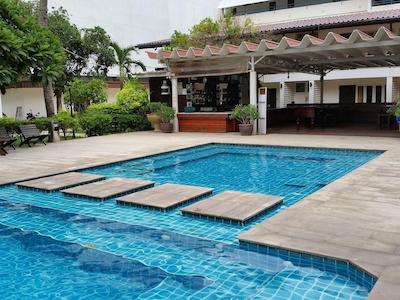 نوتیکال این