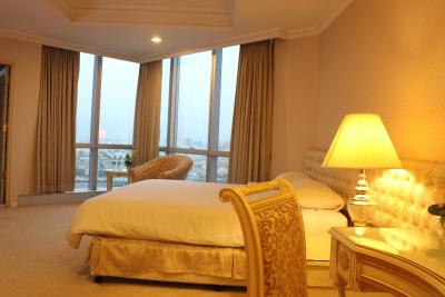 آدریاتیک پالاس