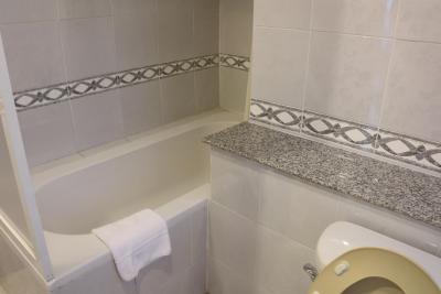 آدریاتیک پالاس