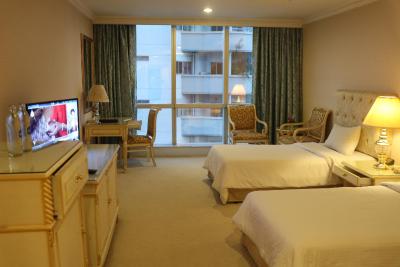 آدریاتیک پالاس