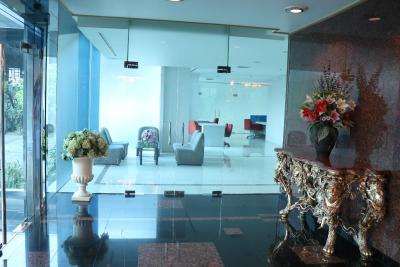 آدریاتیک پالاس