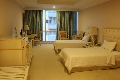 آدریاتیک پالاس