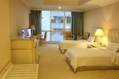 آدریاتیک پالاس