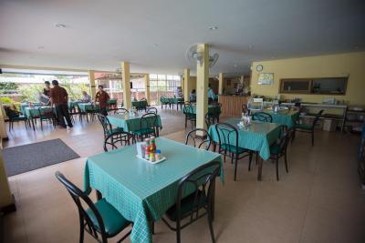 توئین پالمز ریزورت