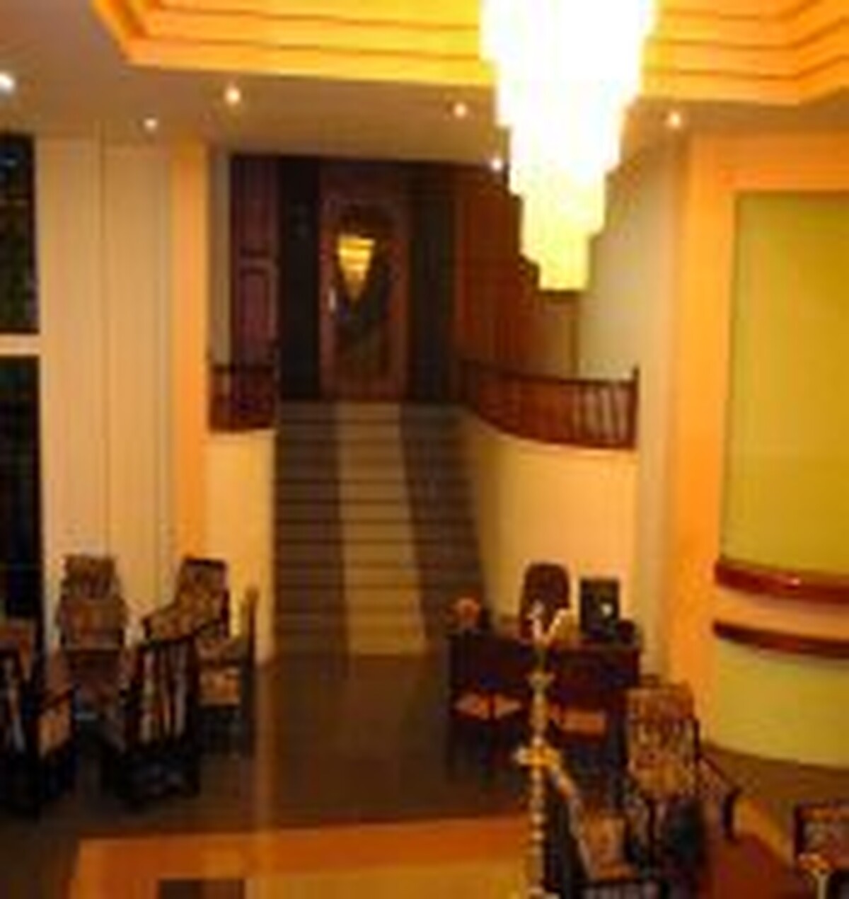 د اسویز رسیدنس
