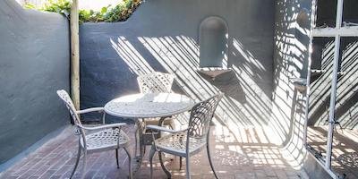 د واترکانت ویلیج