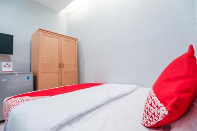 اُیو 135 منتنگ گوست هوس