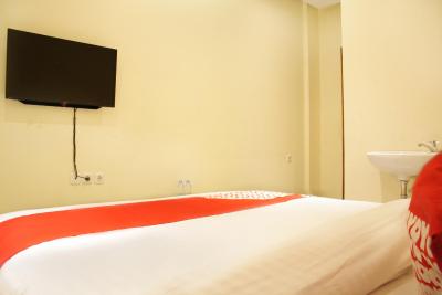 اُیو 148 سمپاکا پلاس همست