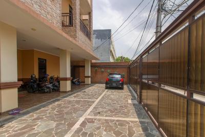 ردورز نیر مانگارای استیشن 2