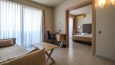 اچیلین پالاس