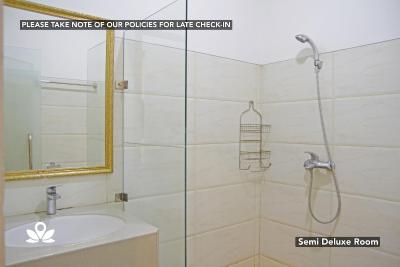 زن رومز کمانگ را