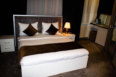 ساندی هتل باکو