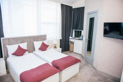 ساندی هتل باکو