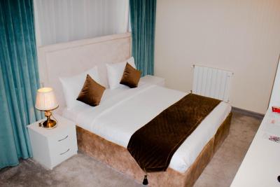 ساندی هتل باکو