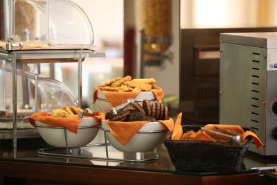 اُسینیز هتل